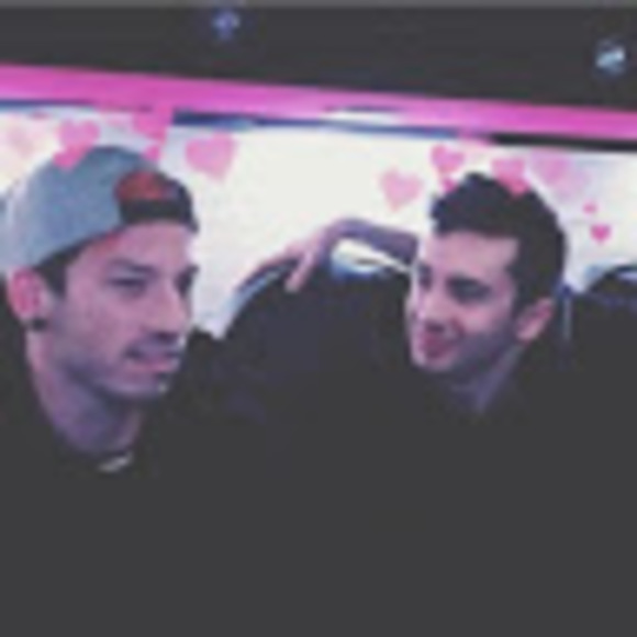 Meet your Posher, Sam - Picture 1 of 1